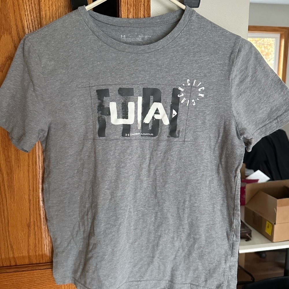 Under Armour Charcoal Athletic Shirt
